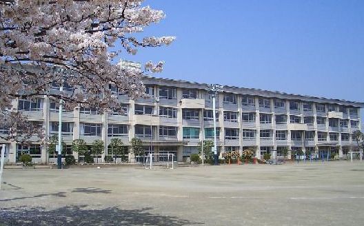 川越市立広谷小学校の画像