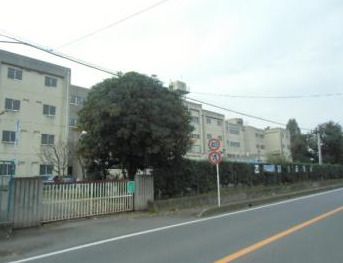 坂戸市立住吉中学校の画像