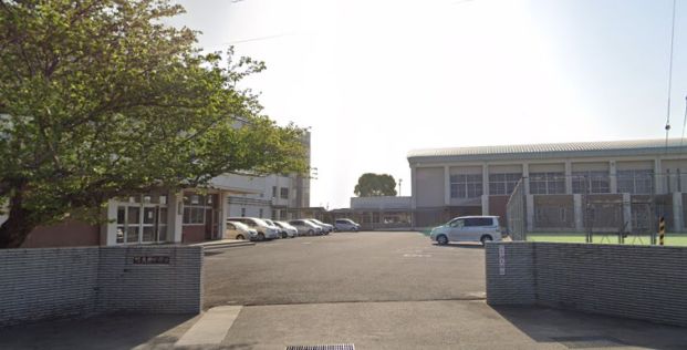 吉野川市立鴨島東中学校の画像