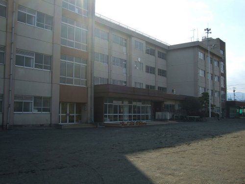 小田原市立国府津中学校の画像