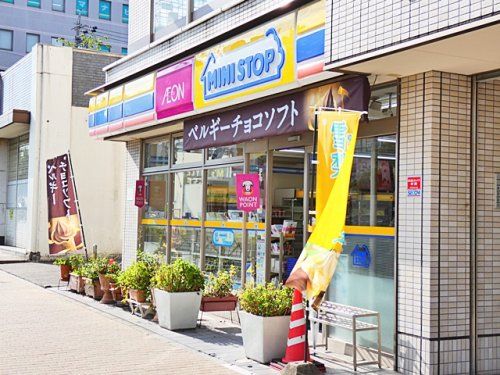 ミニストップ 一社駅前店の画像