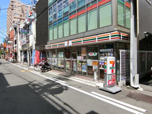 セブン-イレブン堺北瓦町２丁店の画像