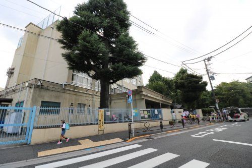 文京区立関口台町小学校の画像