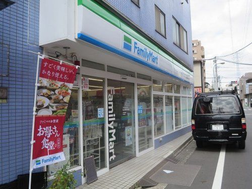 ファミリーマート亀山西新井本町店の画像