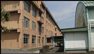 八王子市立由木中学校の画像