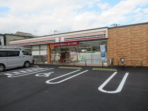 セブンイレブン 東大阪吉松2丁目店の画像