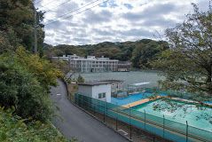 横須賀市立馬堀中学校の画像