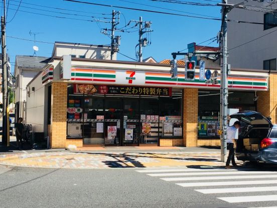 セブンイレブン 豊島南大塚一丁目南店の画像