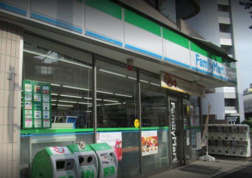 ファミリーマート 文京音羽一丁目店の画像