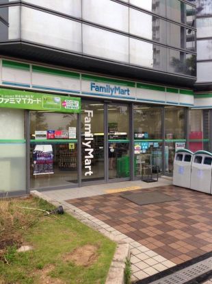  ファミリーマート西神南店の画像