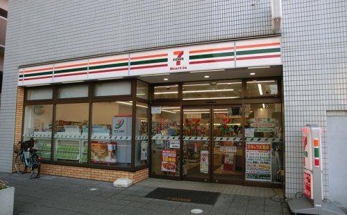 セブン‐イレブン ハートインＪＲ鷹取駅改札南口店の画像