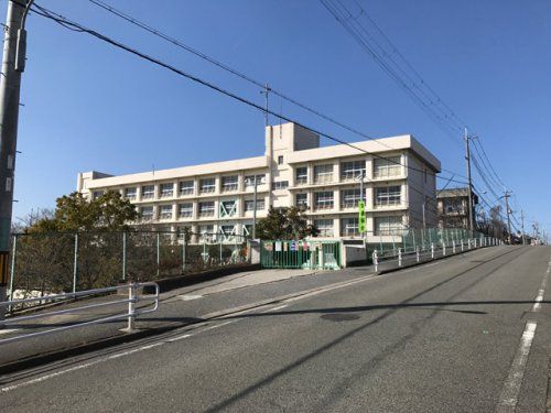 明石市立 高丘西小学校の画像