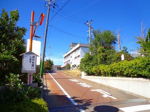 山の下小学校の画像