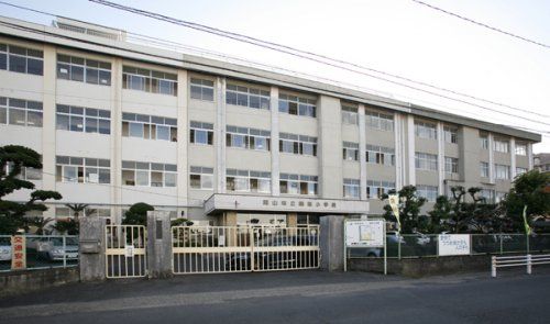 岡山市立岡南小学校の画像