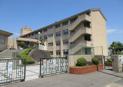 神戸市立狩場台小学校の画像