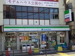 ファミリーマート 武蔵小金井駅前店の画像