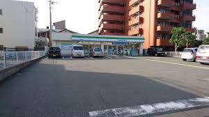 ファミリーマート鳥取本町店の画像