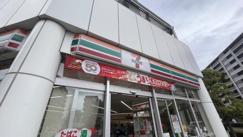 セブン-イレブン 西国分寺駅前店の画像