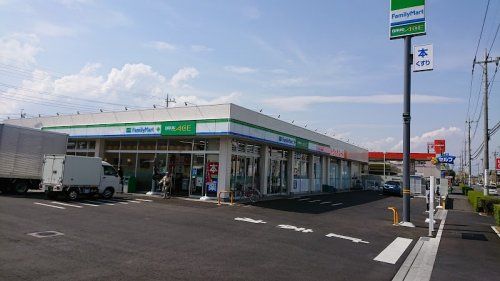 ファミリーマート 川越的場店の画像