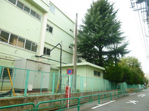 杉並区立桃井第二小学校の画像