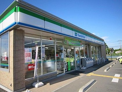 ファミリーマート 埼玉医大東店の画像