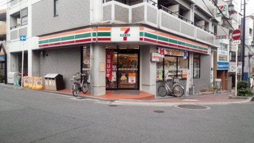 セブンイレブン 吹田千里山西5丁目店の画像