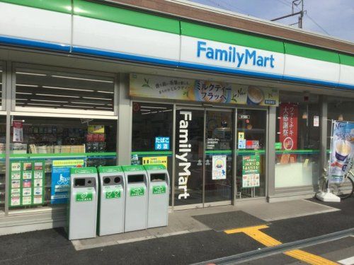 ファミリーマート 向日南淀井店の画像