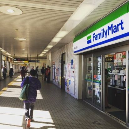 ファミリーマート 東松山駅店の画像