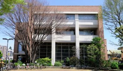 武蔵野市立中央図書館の画像