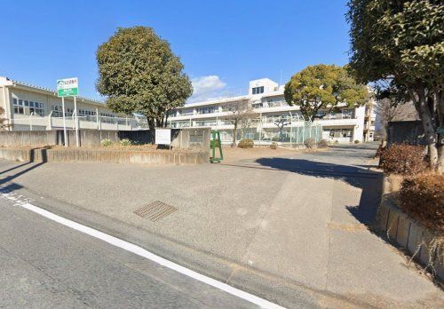 豊秋小学校の画像