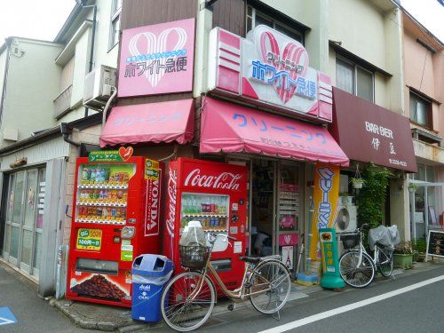 ホワイト急便 つたや店の画像