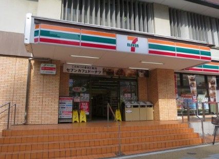 セブン-イレブン台東雷門１丁目店の画像