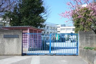 世田谷区立山野小学校の画像