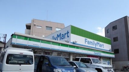 ファミリーマート 赤羽岩淵町店の画像