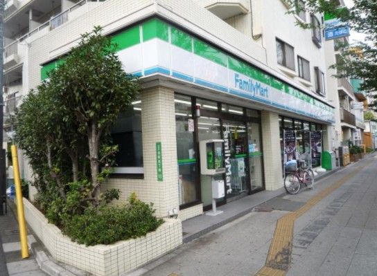 ファミリーマート 練馬北町店の画像