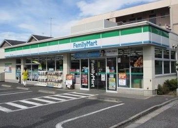 ファミリーマート 桜台二丁目店の画像