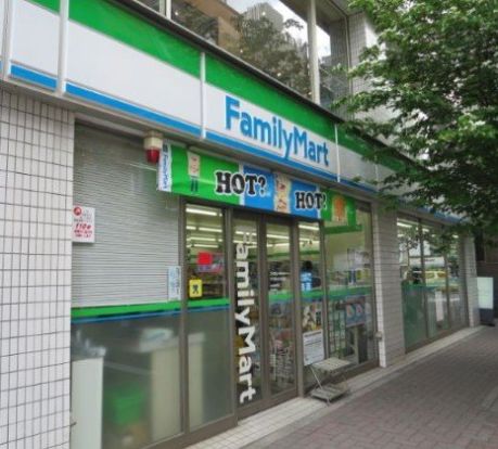 ファミリーマート千代田小川町店の画像