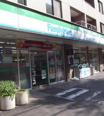 ファミリーマート 野方一丁目店の画像