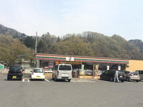 セブンイレブン 秩父皆野店の画像