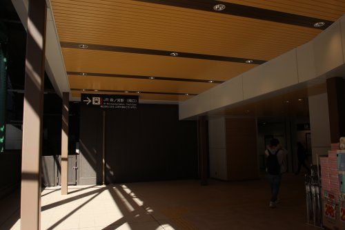 JR西日本 森ノ宮駅 の画像