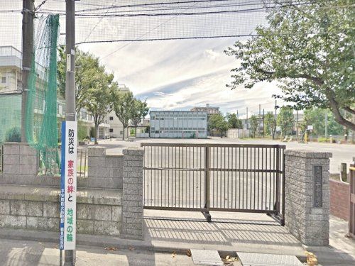 横浜市立平安小学校の画像