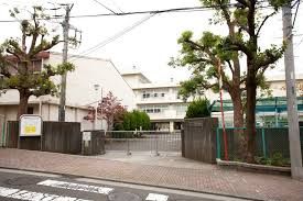 横浜市立名瀬中学校の画像