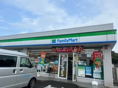 ファミリーマート 岐阜中店の画像