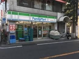 ファミリーマート 新井薬師駅前店の画像
