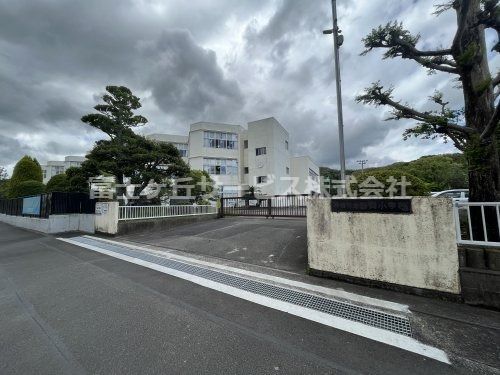 藤岡小学校の画像