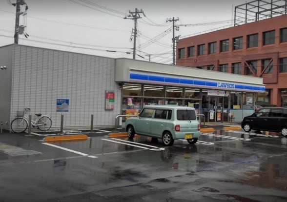 ローソン 富山南郵便局前店の画像