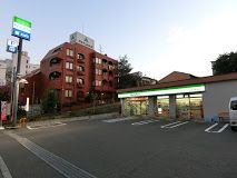 ファミリーマート 品川桐ヶ谷通り店の画像