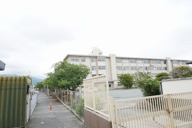 福岡市立飯原小学校の画像