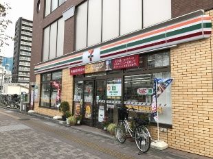 セブンイレブン 上福岡駅西口店の画像