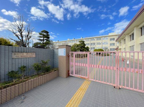 福岡市立原小学校の画像